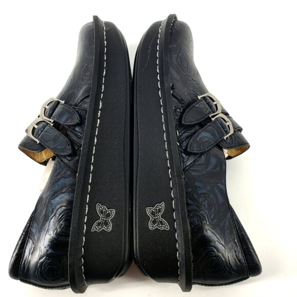 Alegria by PG Lite EU41/ US 9.5 Black Leather Silver Rose Embossed Mules Clogs - Picture 10 of 10